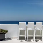 Alkara Middle Ferienhaus *