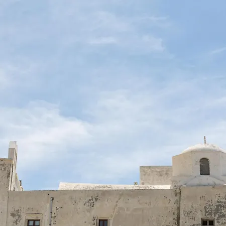 Nyaraló Alkara Middle